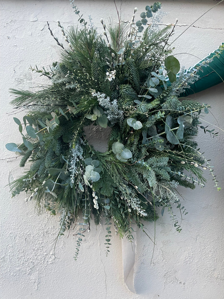 Luxury Christmas Wreath Making Workshop - SAY Doughnuts